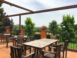 La terraza del restaurante La Cañada